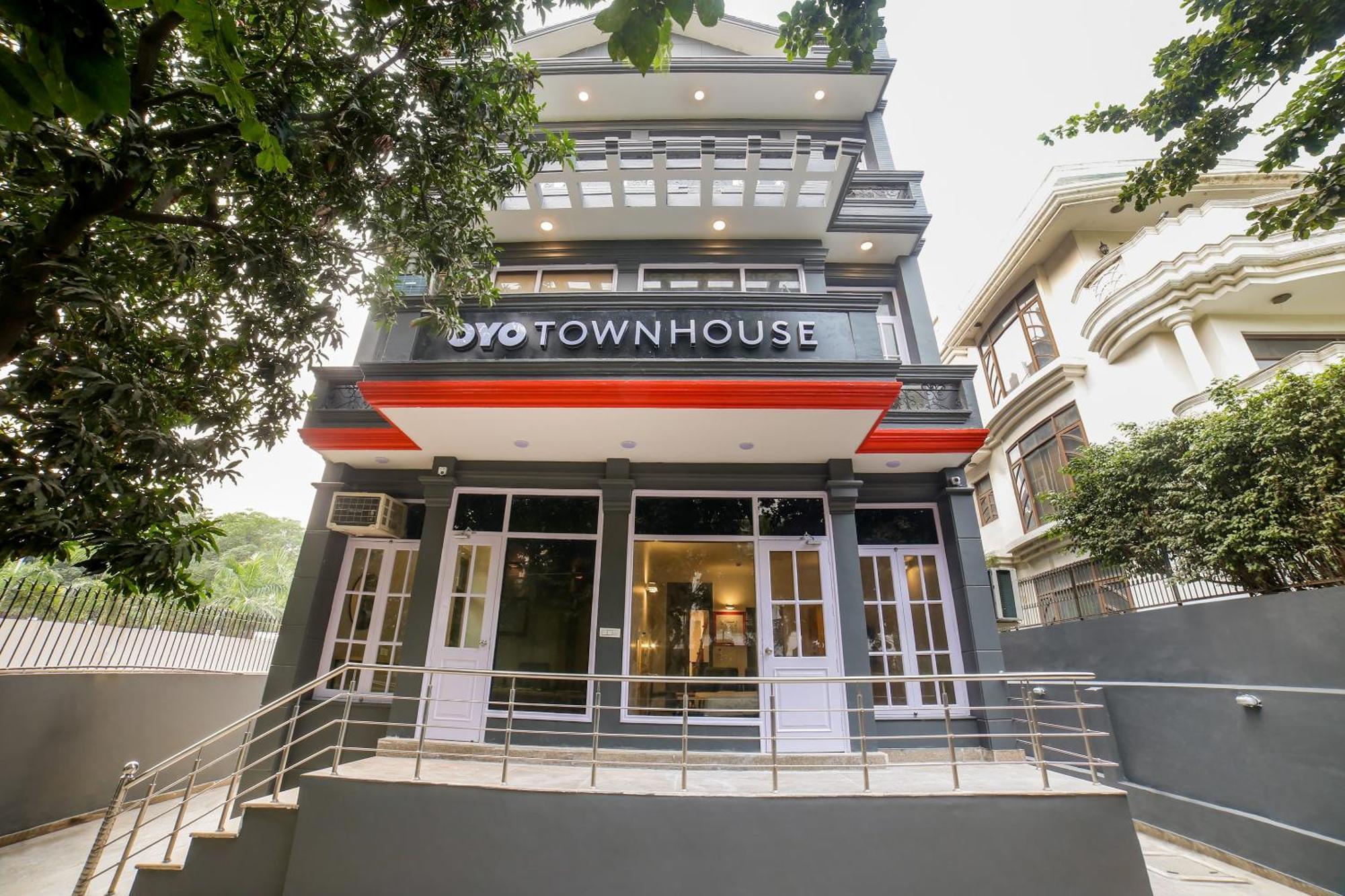 Townhouse 330 Dlf Phase-2 Near Leisure Valley Park Gurgaon Exterior foto